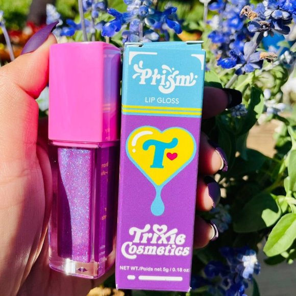 Trixie Back to the Fuchsia - PRISM Gloss 💜 💜 - Picture 1 of 7